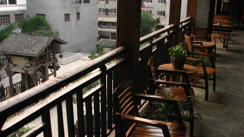 Bajie Youth Hostel Жангжиаже Екстериор снимка