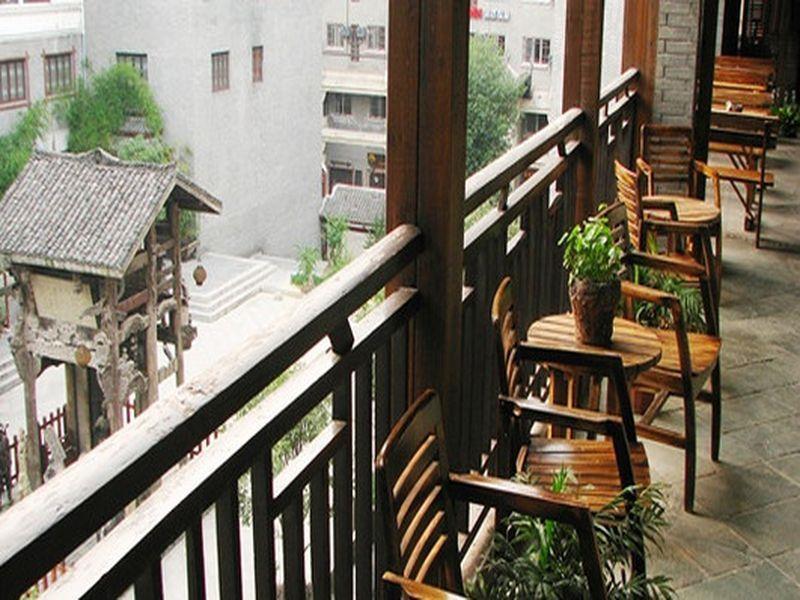 Bajie Youth Hostel Жангжиаже Екстериор снимка
