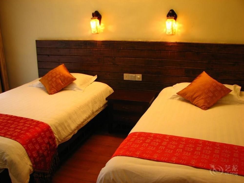 Bajie Youth Hostel Жангжиаже Екстериор снимка